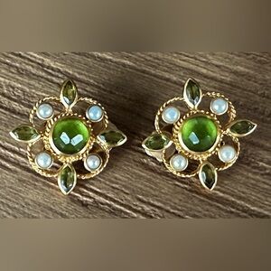 Beautiful Julie Vos Monaco statement clip earrings